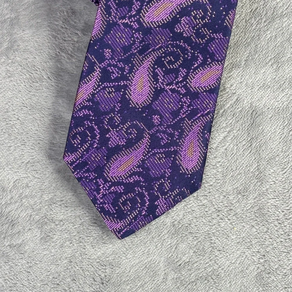 Robert Graham this robert